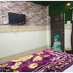 Premdeep Ashray, Vrindavan